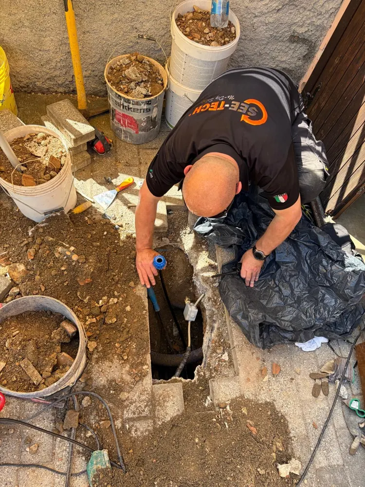 Scavo localizzato e tubazione