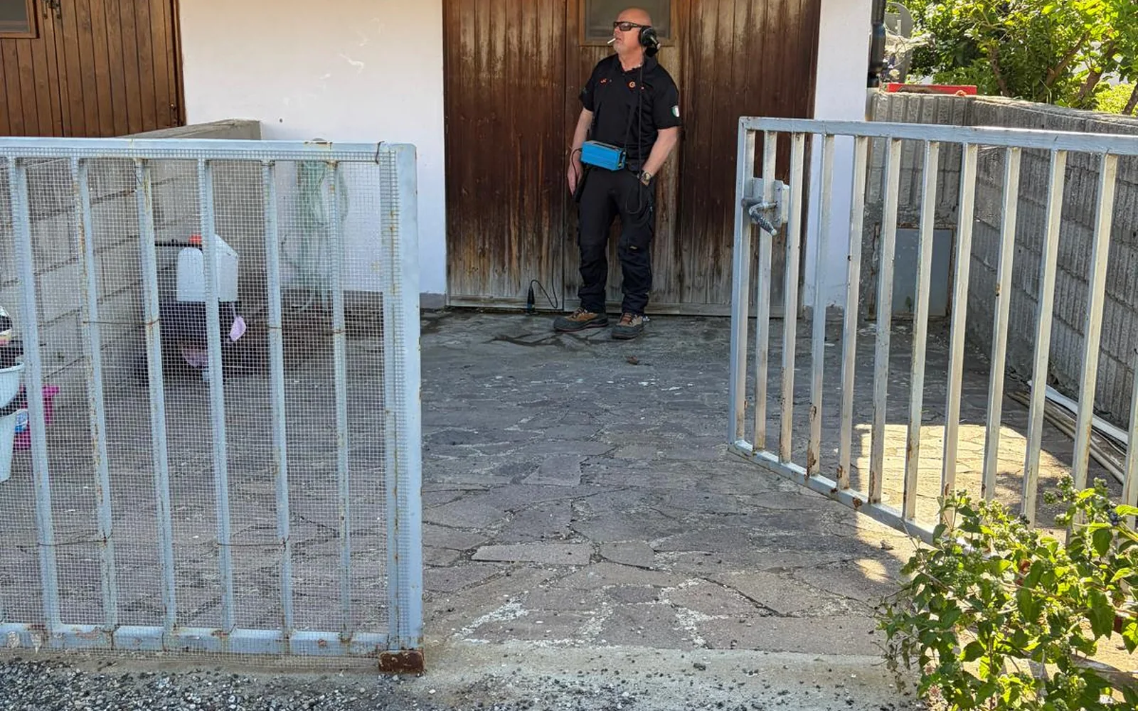 Tecnico SEE TECH nel punto localizzato a Cecina